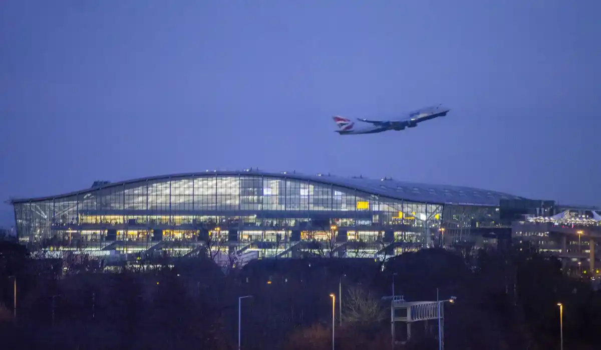 Why is Heathrow Short Stay Car Park completely full all the time when the prices are extortionate